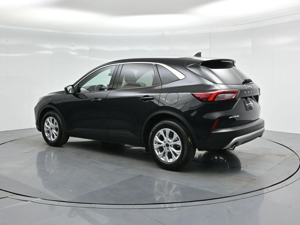used 2023 Ford Escape car, priced at $21,500