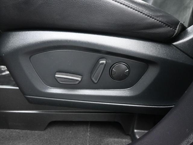 used 2022 Ford Explorer car, priced at $40,000