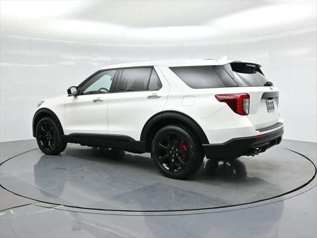 used 2022 Ford Explorer car, priced at $40,000