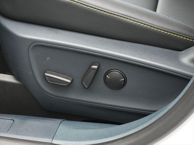 new 2025 Ford Maverick car, priced at $35,378