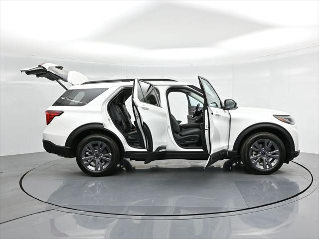 new 2025 Ford Explorer car, priced at $50,890