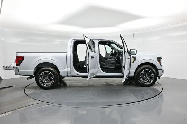 new 2025 Ford F-150 car, priced at $43,182