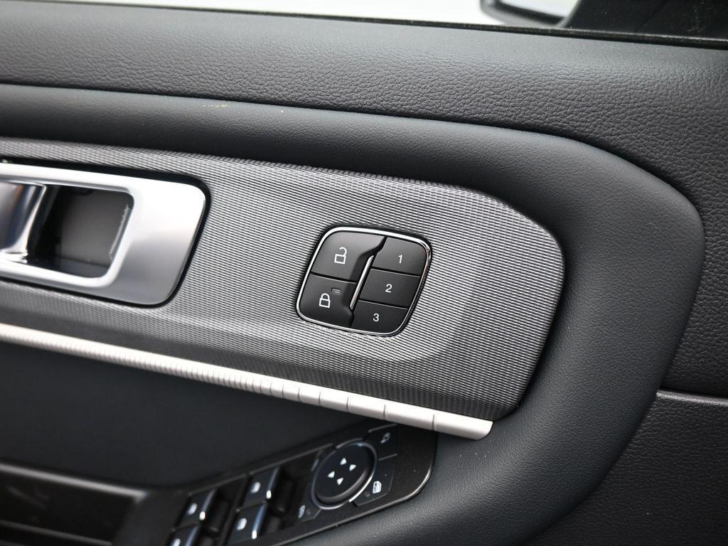 new 2025 Ford Explorer car, priced at $48,535