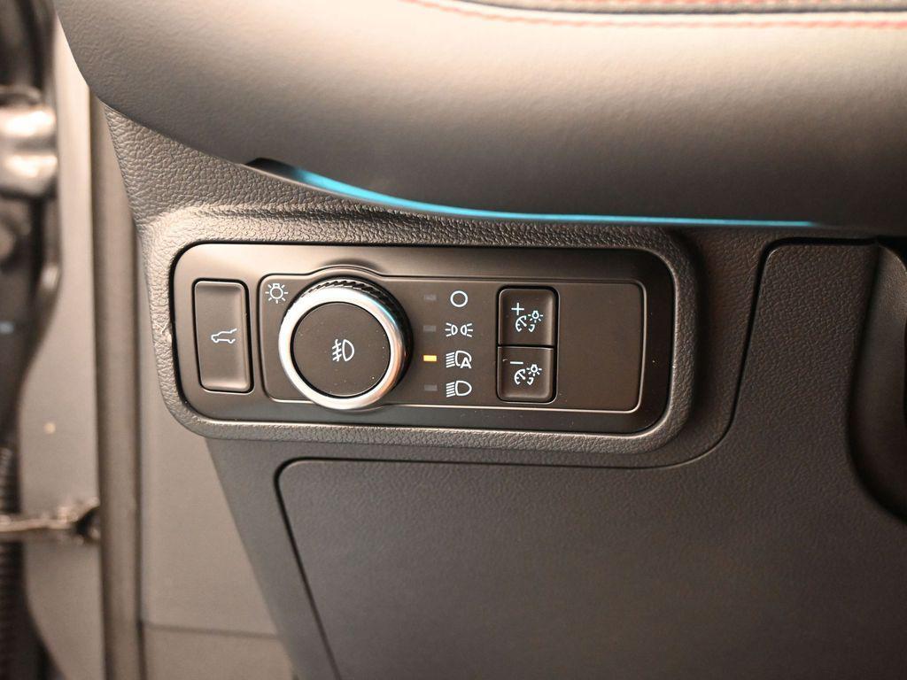 new 2025 Ford Explorer car, priced at $48,535