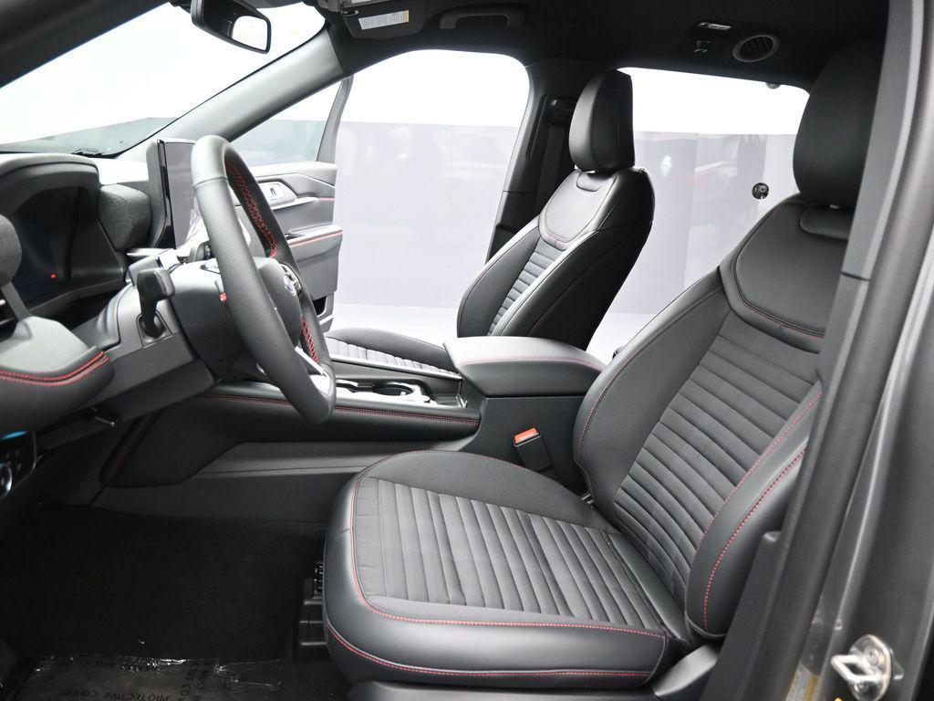 new 2025 Ford Explorer car, priced at $48,535