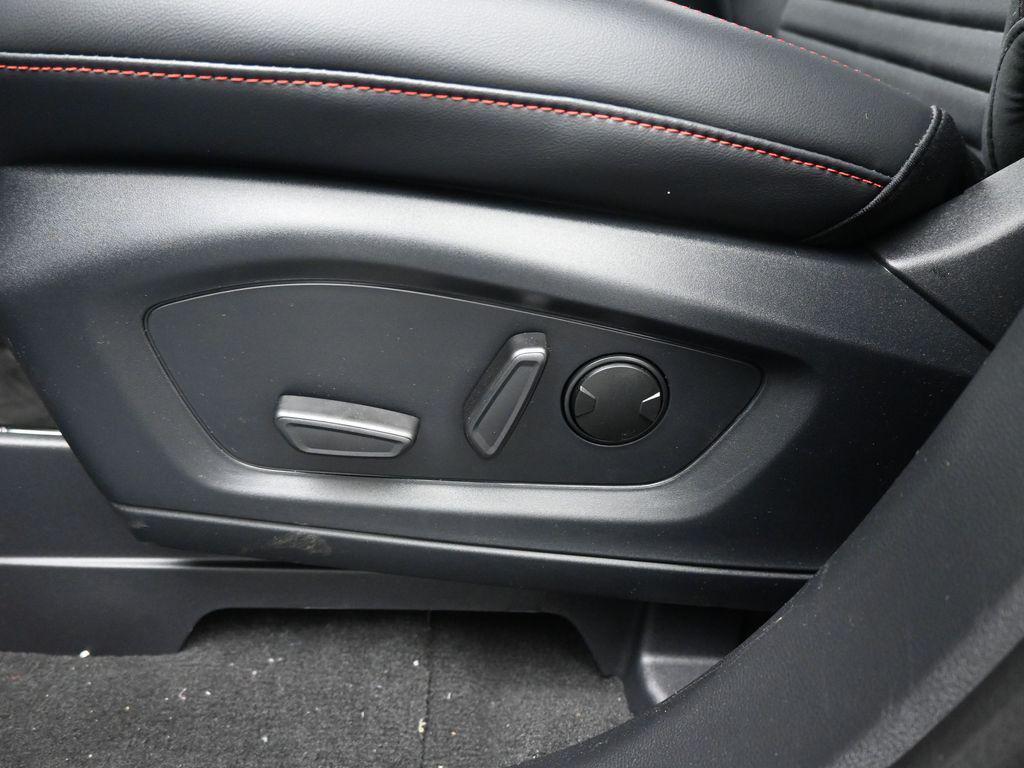 new 2025 Ford Explorer car, priced at $48,535