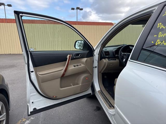 used 2012 Toyota Highlander car, priced at $15,000