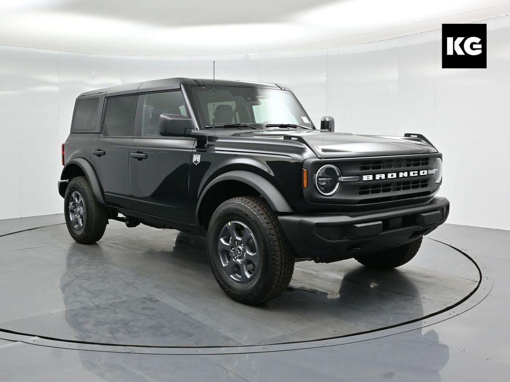new 2025 Ford Bronco car, priced at $46,245