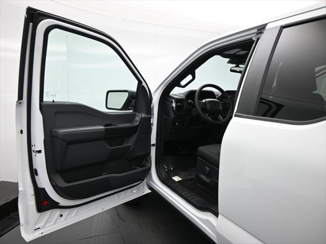 new 2025 Ford F-150 car, priced at $44,495