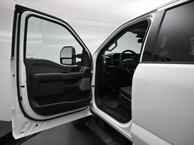 new 2025 Ford F-250 car, priced at $90,180