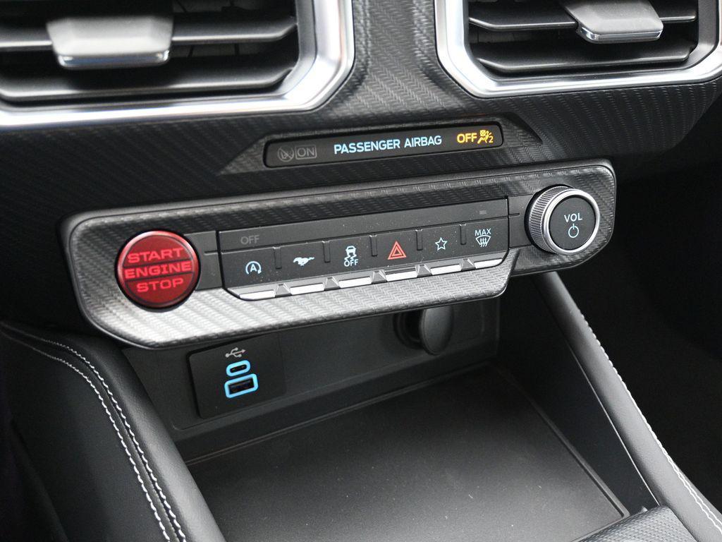 new 2025 Ford Mustang car