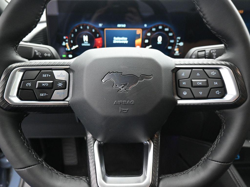 new 2025 Ford Mustang car