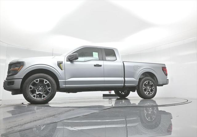new 2025 Ford F-150 car, priced at $44,495