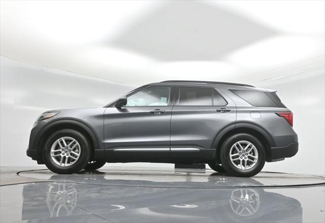 new 2025 Ford Explorer car, priced at $38,605