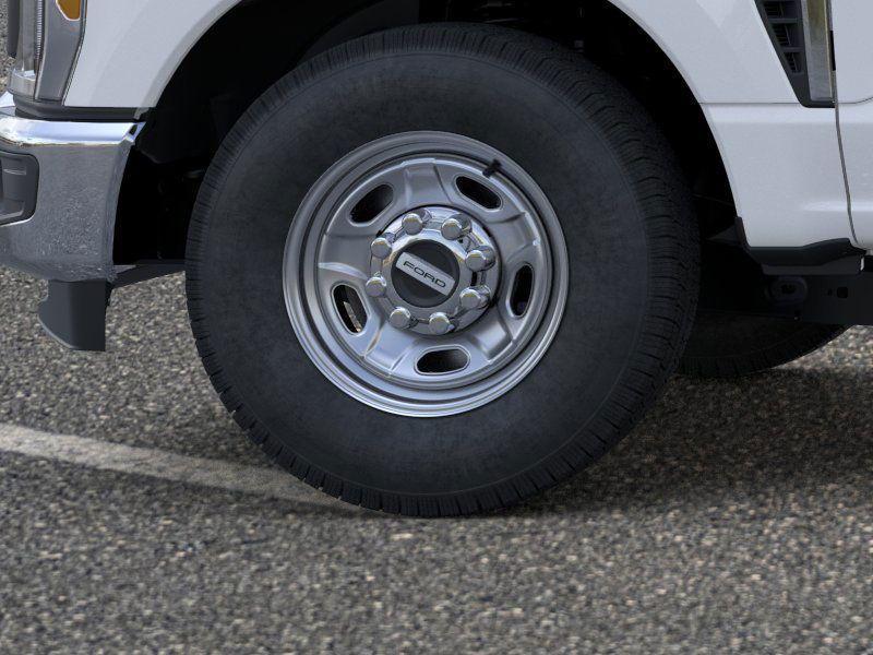 new 2025 Ford F-250 car, priced at $44,395