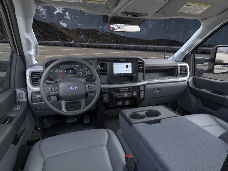 new 2025 Ford F-250 car, priced at $44,395