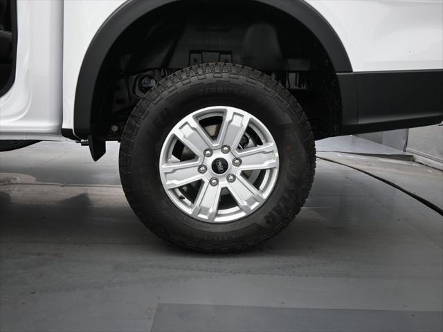 new 2025 Ford Ranger car, priced at $33,820