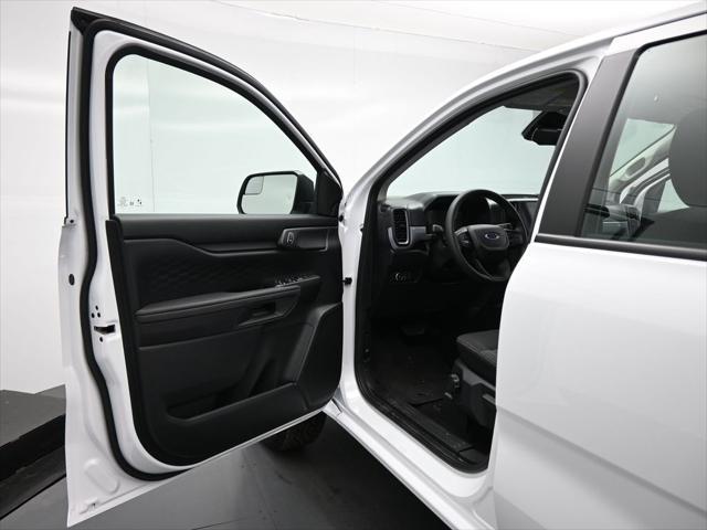 new 2025 Ford Ranger car, priced at $33,820