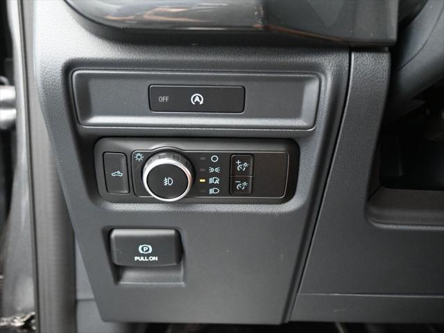 new 2025 Ford F-150 car, priced at $43,182