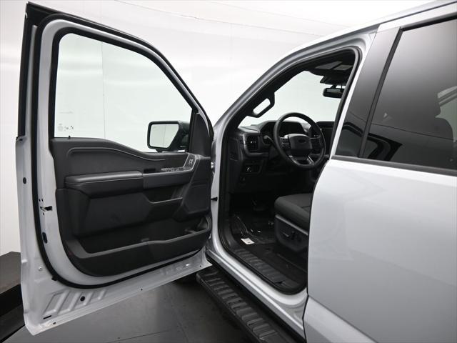 new 2025 Ford F-150 car, priced at $54,582