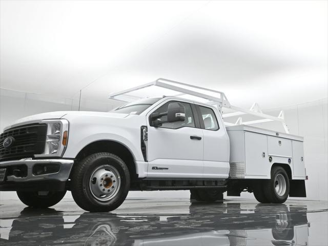 new 2024 Ford F-350 car, priced at $77,572