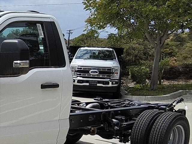 new 2025 Ford F-350 car, priced at $54,925