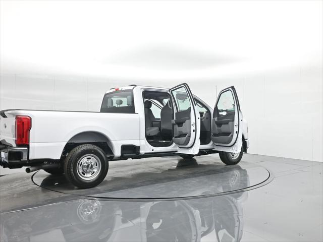 new 2024 Ford F-250 car, priced at $43,579