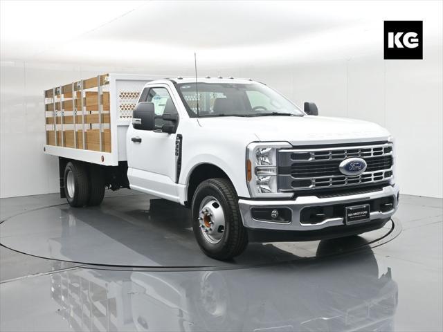 new 2025 Ford F-350 car, priced at $65,440