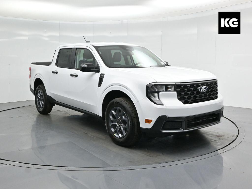 new 2025 Ford Maverick car, priced at $34,120