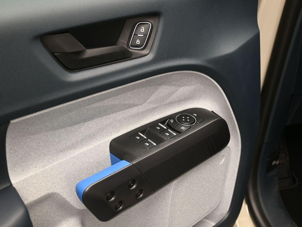 new 2025 Ford Maverick car, priced at $31,485