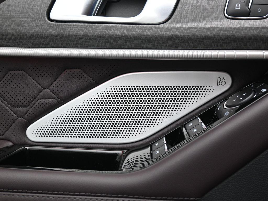 new 2025 Ford Explorer car, priced at $60,845