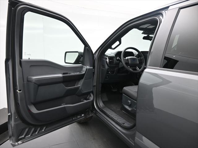 new 2025 Ford F-150 car, priced at $47,130