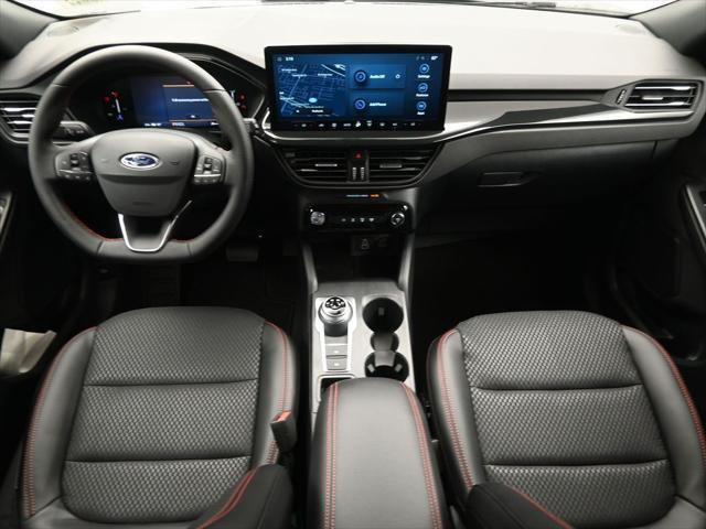 new 2025 Ford Escape car, priced at $33,195