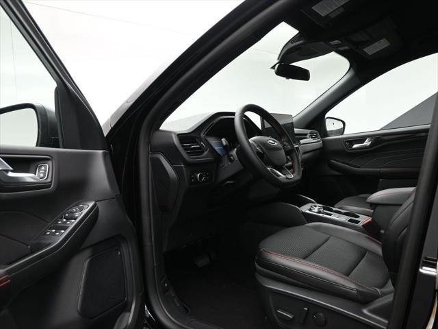 new 2025 Ford Escape car, priced at $33,195