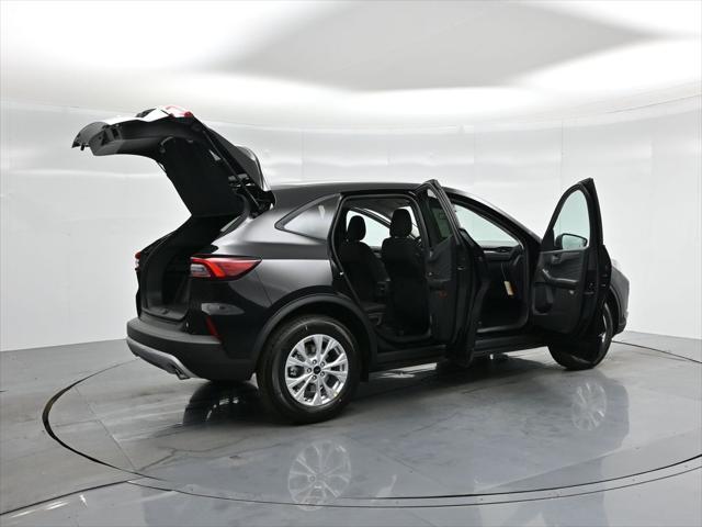 new 2025 Ford Escape car, priced at $29,694