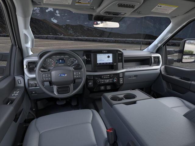 new 2025 Ford F-250 car, priced at $62,020