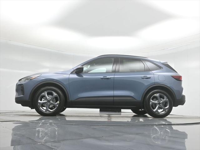 new 2025 Ford Escape car, priced at $33,195