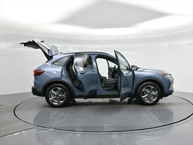 new 2025 Ford Escape car, priced at $33,195