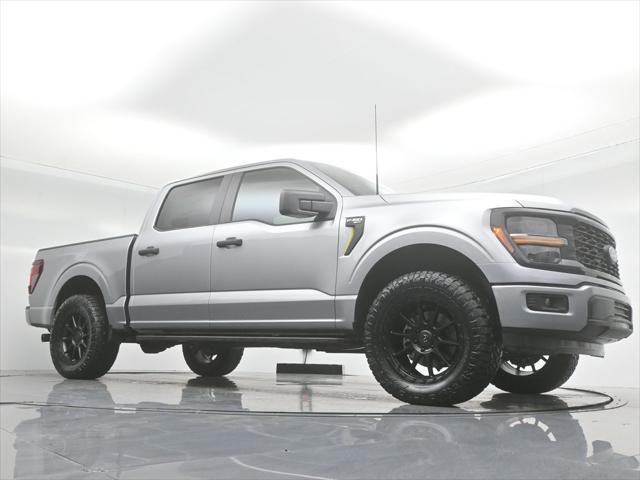 new 2024 Ford F-150 car, priced at $57,090