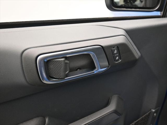 new 2025 Ford Bronco car, priced at $41,813