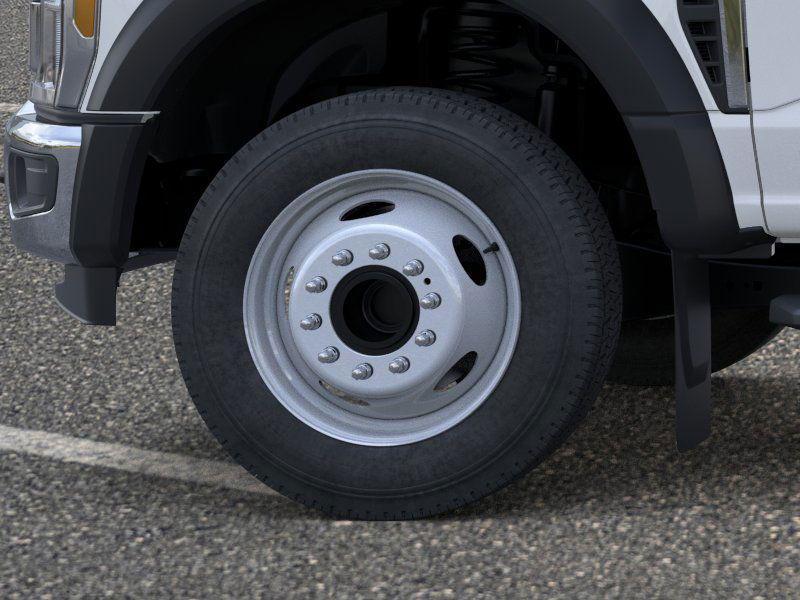 new 2025 Ford F-450 car, priced at $68,755