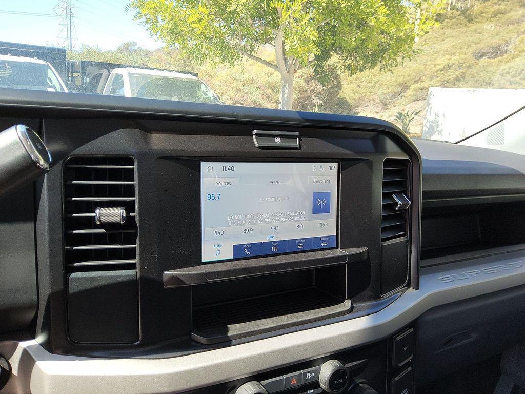 new 2025 Ford F-450 car, priced at $68,755