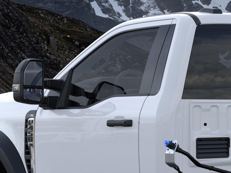 new 2025 Ford F-450 car, priced at $68,755