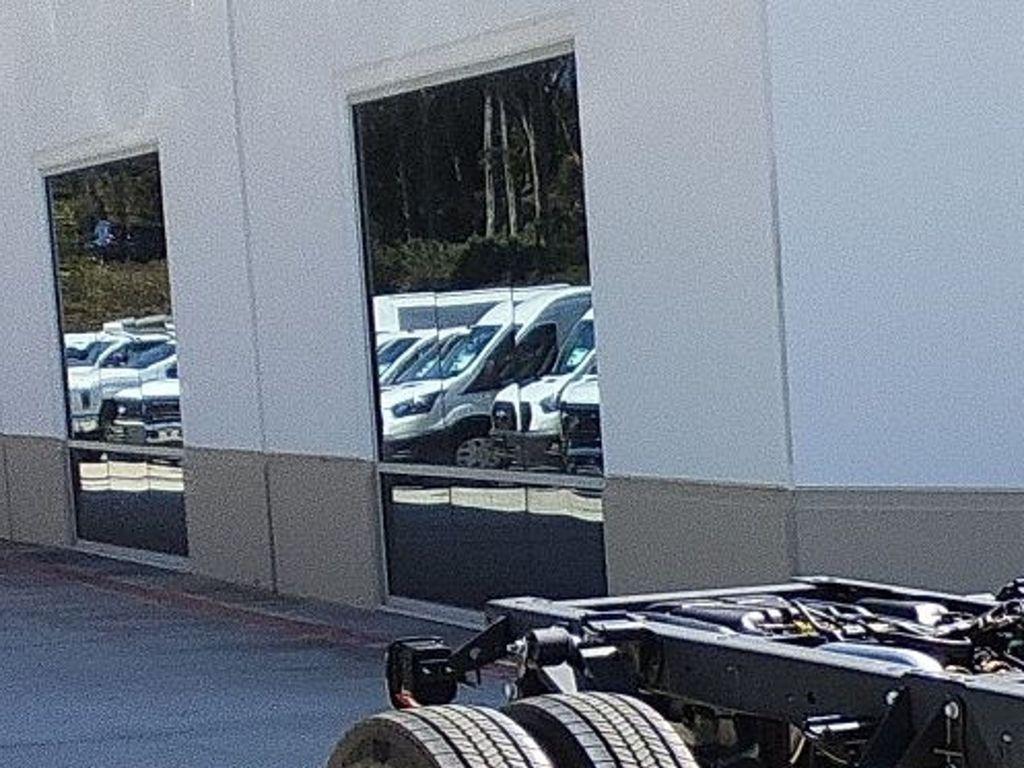 new 2025 Ford F-450 car, priced at $68,755