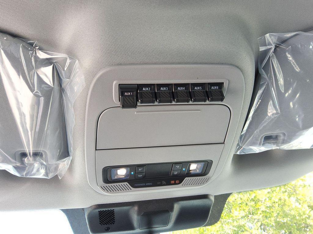 new 2025 Ford F-450 car, priced at $68,755