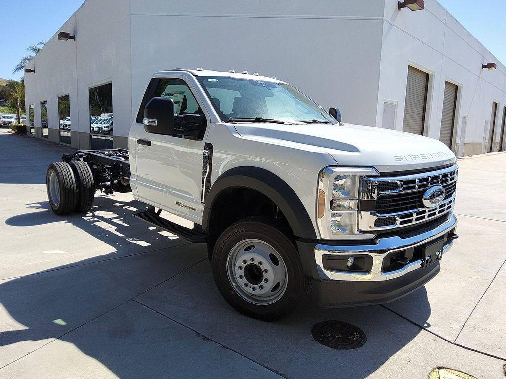new 2025 Ford F-450 car, priced at $68,755