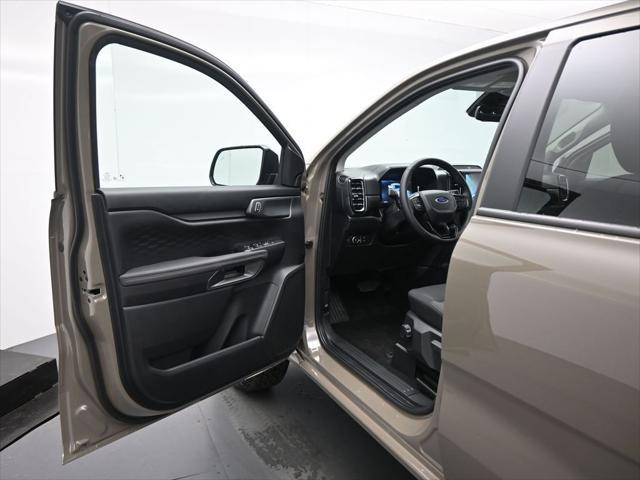 new 2025 Ford Ranger car, priced at $42,091