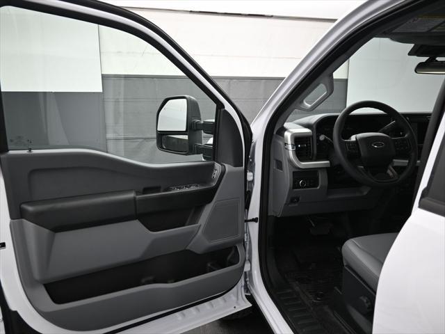 new 2025 Ford F-250 car, priced at $52,875