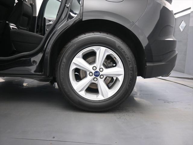 used 2015 Ford Edge car, priced at $12,000