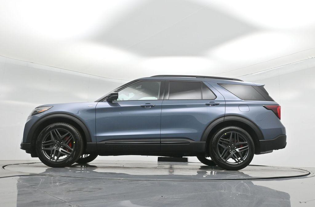 new 2025 Ford Explorer car, priced at $49,030